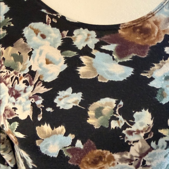 Karen Kane Black Floral Long Sleeve Dress - Picture 3 of 6